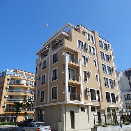Holiday Apartments In Pomorie Bagian luar foto
